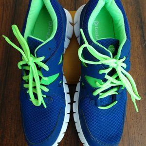 Lightweight Tesla 630 Running Shoes (10) NWOT